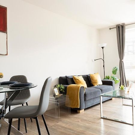 Spacious 2 Bed Apartment In Central Location London Exterior photo